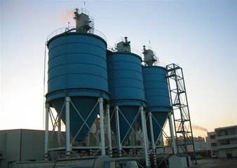 【水泥罐廠用倉(cāng)頂除塵器-倉(cāng)頂除塵器生產(chǎn)廠家_倉(cāng)頂除塵器】- 